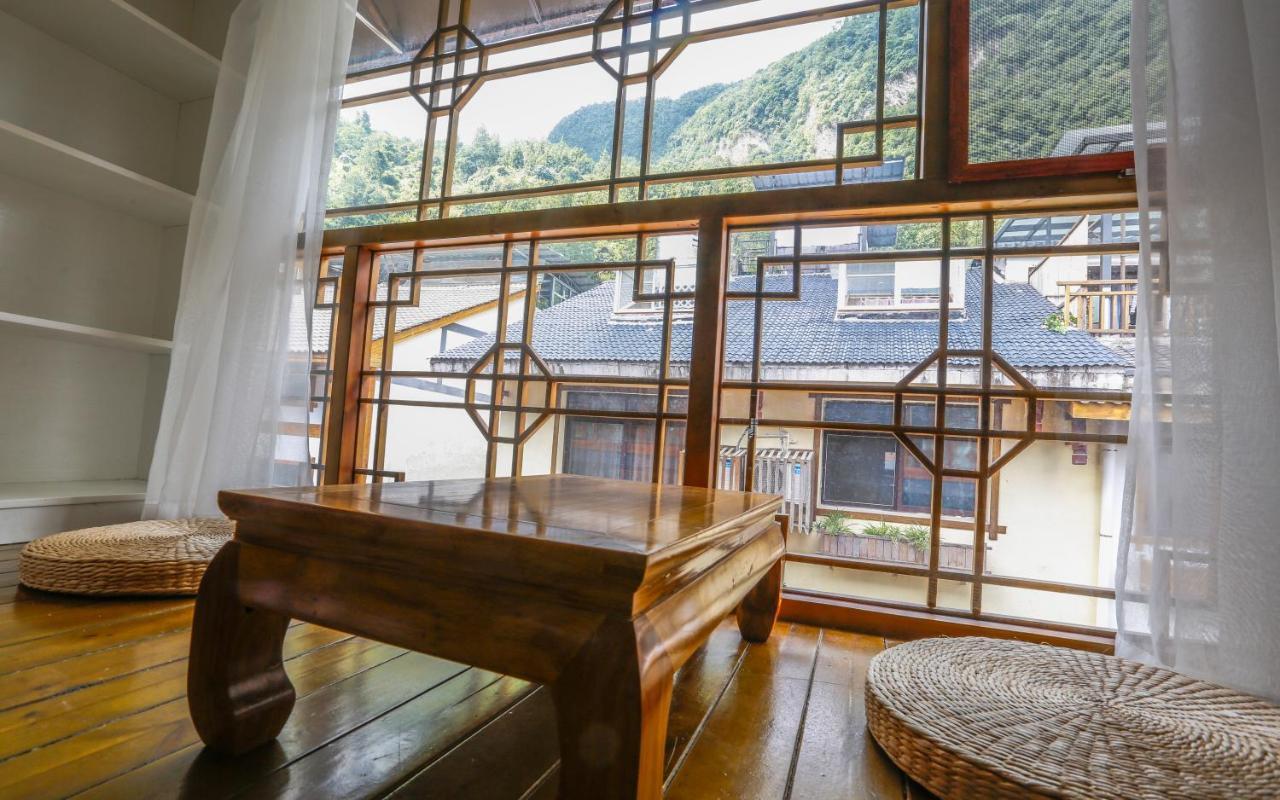 Mountain View Guesthouse Zhangjiajie Exteriör bild